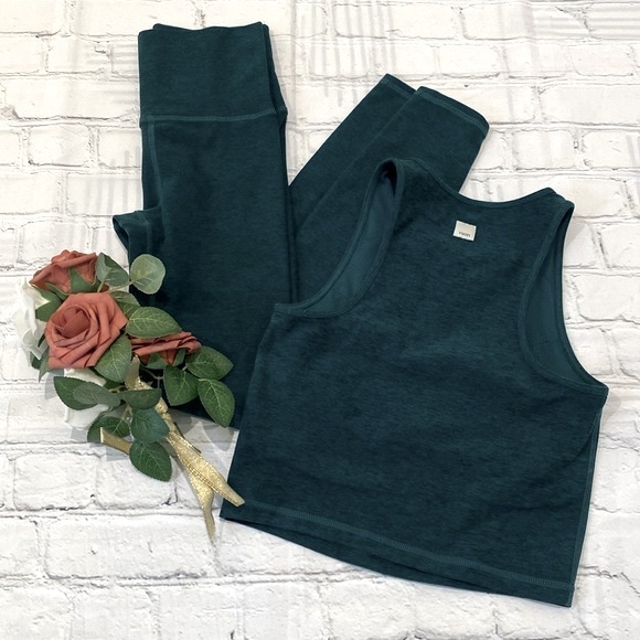 Vuori Clean Elevation Legging - Picture 9 of 10